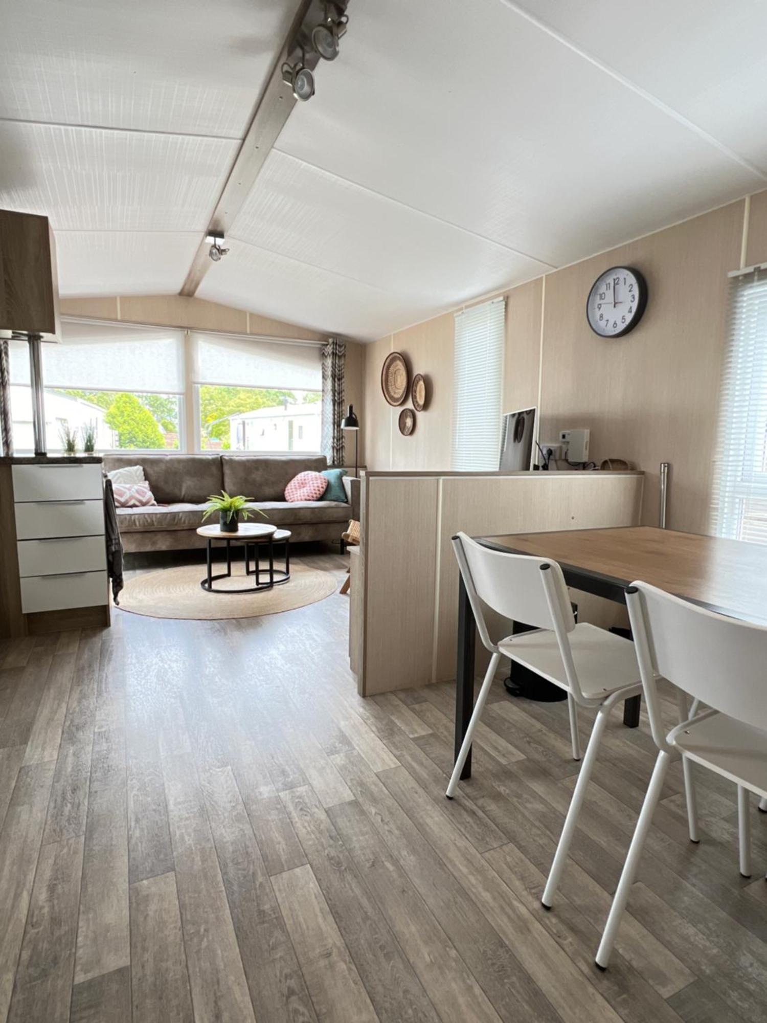 Chalet 2A Op Recreatiepark De Wielen Sint Maarten Zewnętrze zdjęcie